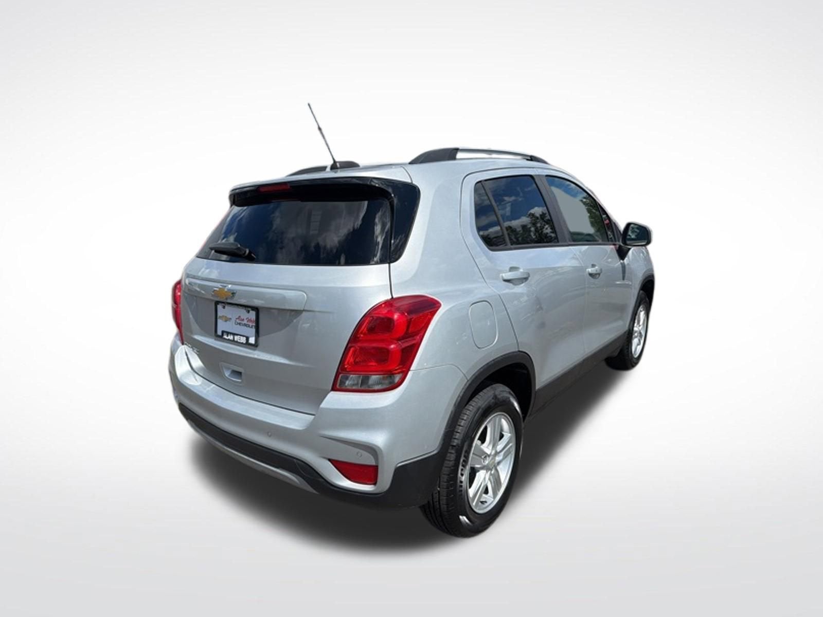 2022 Chevrolet Trax — rear three-quarter view