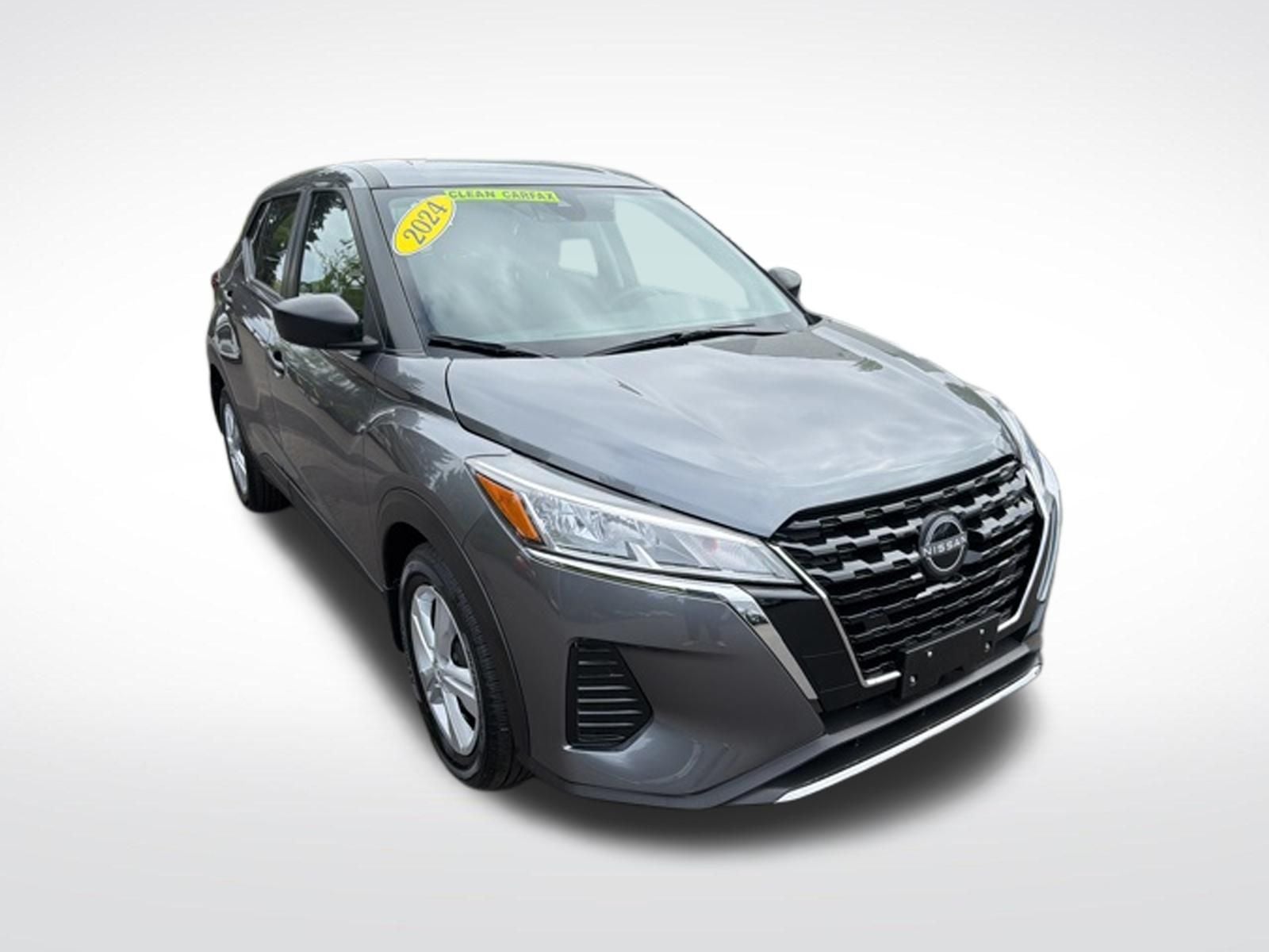 2024 Nissan Kicks S in Gun Metallic — front three-quarter view